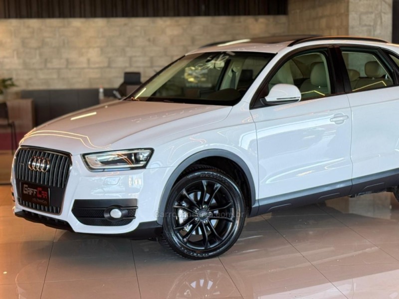 Q3 2.0 TFSI AMBIENTE QUATTRO 4P GASOLINA S TRONIC - 2014 - DOIS IRMãOS