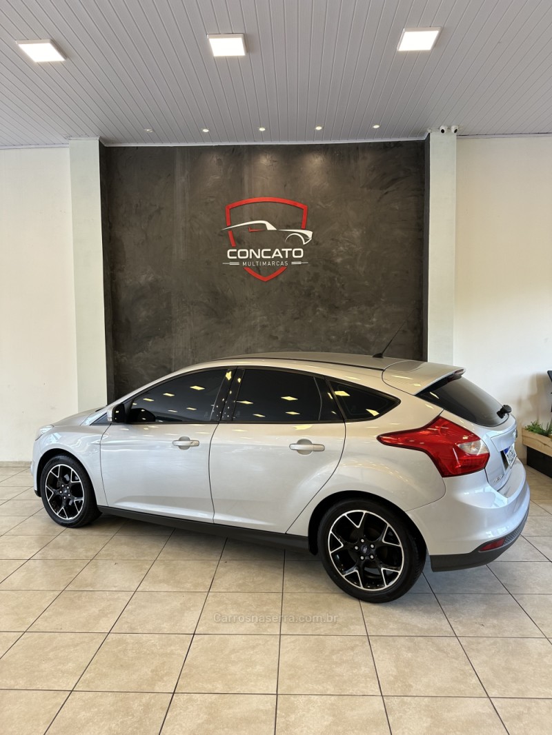 FOCUS 1.6 S 16V FLEX 4P MANUAL - 2015 - FARROUPILHA