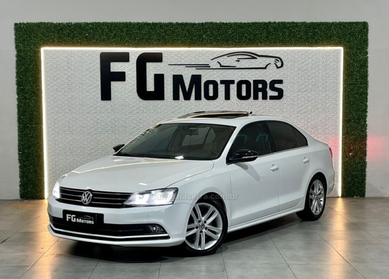 JETTA 2.0 TSI HIGHLINE 211CV GASOLINA 4P TIPTRONIC - 2015 - NOVO HAMBURGO