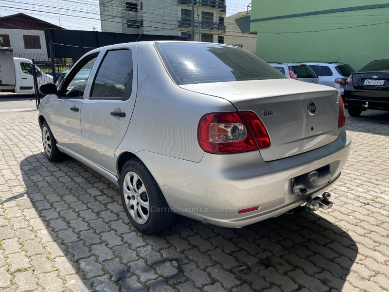 SIENA 1.0 MPI EL CELEBRATION 8V FLEX 4P MANUAL - 2007 - CAXIAS DO SUL