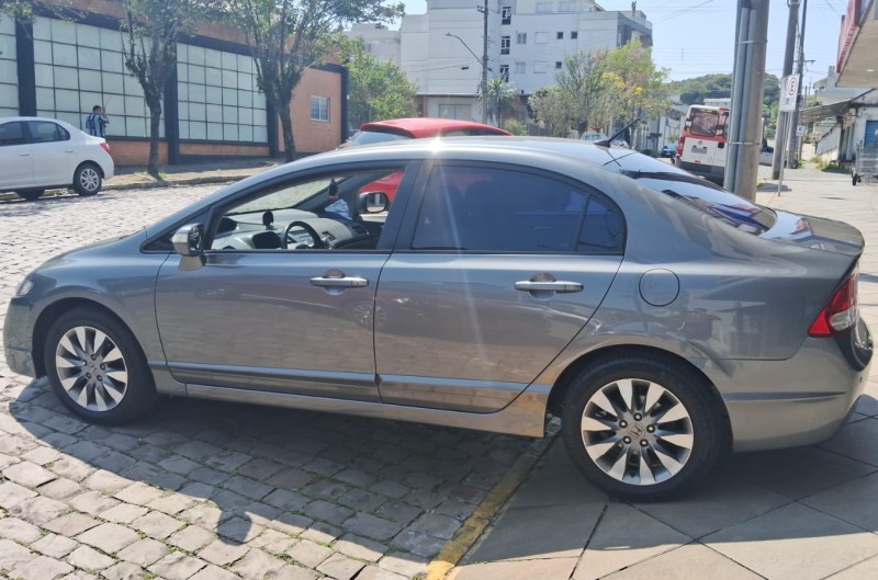 CIVIC 1.8 LXL 16V FLEX 4P AUTOMÁTICO - 2010 - FLORES DA CUNHA