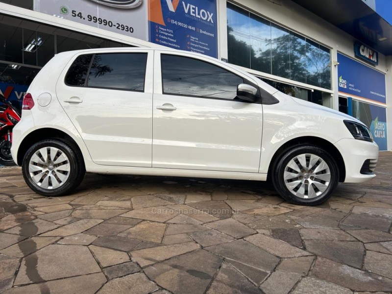 FOX 1.0 MI TRENDLINE 8V FLEX 4P MANUAL - 2016 - NãO-ME-TOQUE