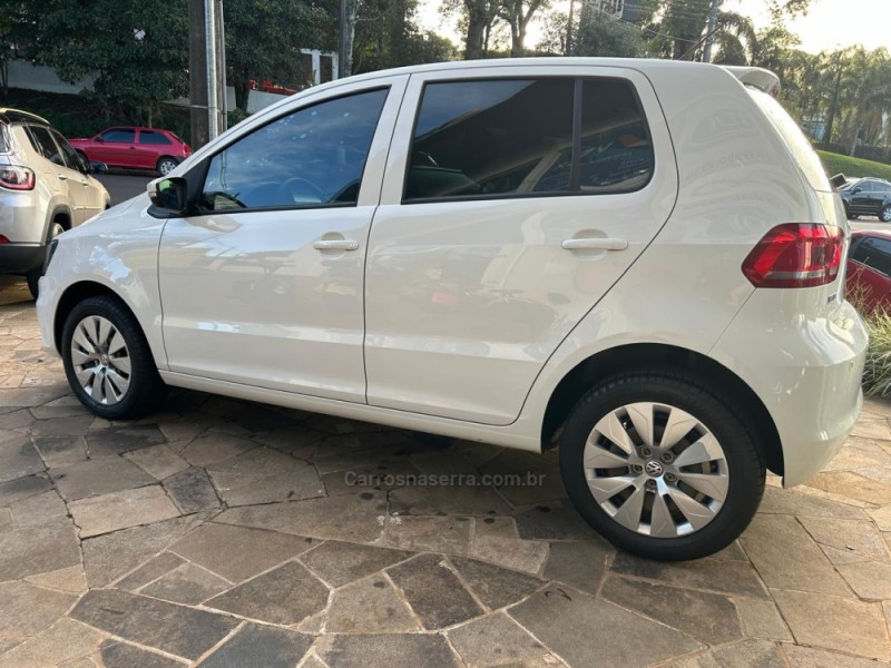 FOX 1.0 MI TRENDLINE 8V FLEX 4P MANUAL - 2016 - NãO-ME-TOQUE