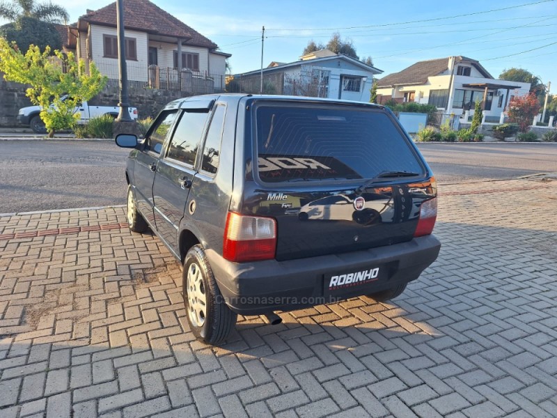 UNO 1.0 MPI MILLE FIRE ECONOMY 8V FLEX 4P MANUAL - 2012 - CAMBARá DO SUL