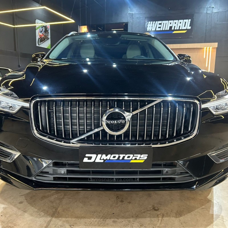 XC60 T8 EXPRESS HÍBRIDO INSCRIPT GASOLINA 4P AUTOMÁTICO - 2021 - LAJEADO