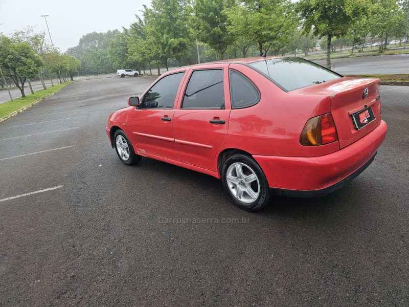 POLO 1.8 MI CLASSIC SEDAN 8V GASOLINA 4P MANUAL - 1999 - BENTO GONçALVES