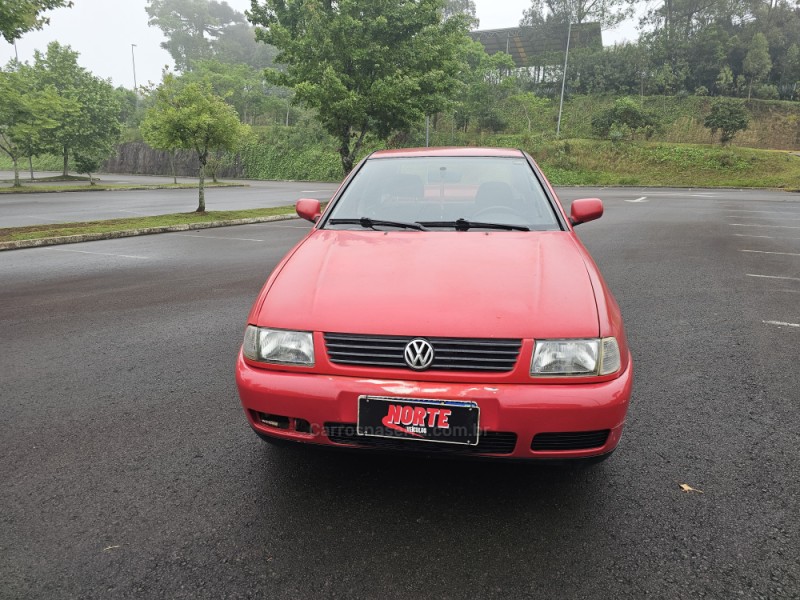 POLO 1.8 MI CLASSIC SEDAN 8V GASOLINA 4P MANUAL - 1999 - BENTO GONçALVES