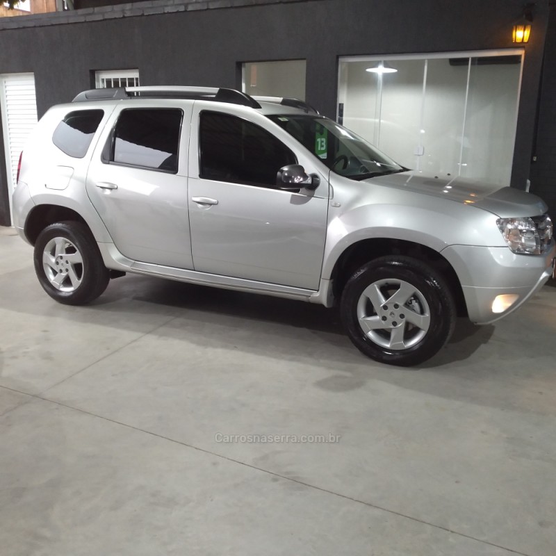 duster 2.0 dynamique 4x2 16v flex 4p manual 2013 novo hamburgo