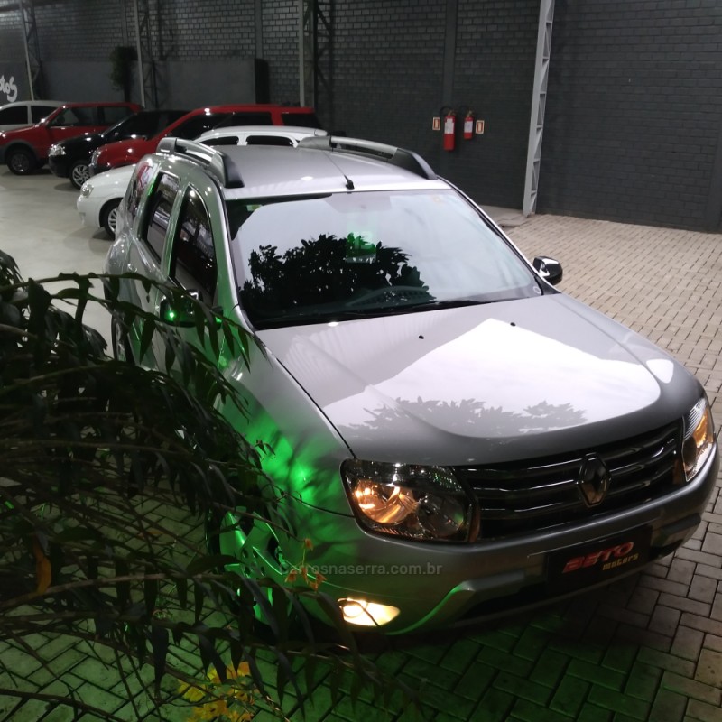 DUSTER 2.0 DYNAMIQUE 4X2 16V FLEX 4P MANUAL - 2013 - NOVO HAMBURGO