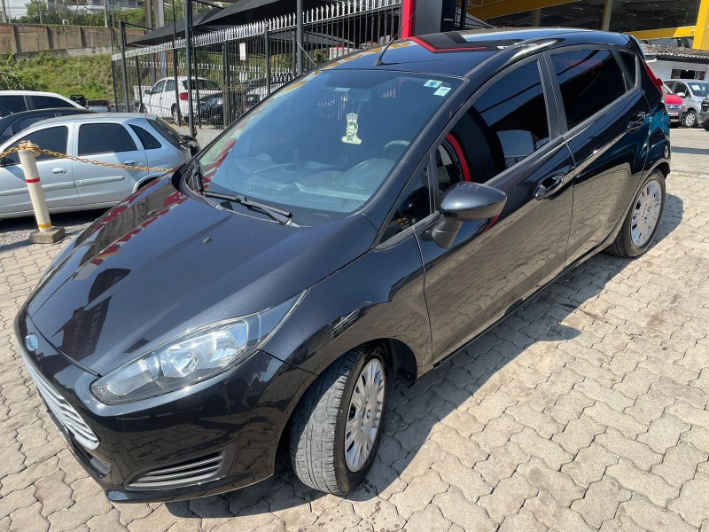 FIESTA 1.5 SE HATCH 16V FLEX 4P MANUAL - 2015 - CAXIAS DO SUL