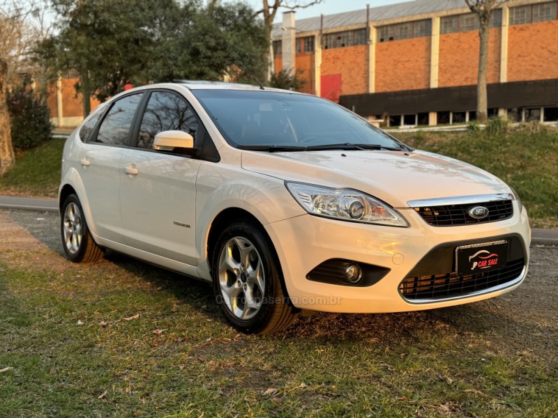 FOCUS 2.0 TITANIUM HATCH 16V FLEX 4P MANUAL - 2012 - BENTO GONçALVES