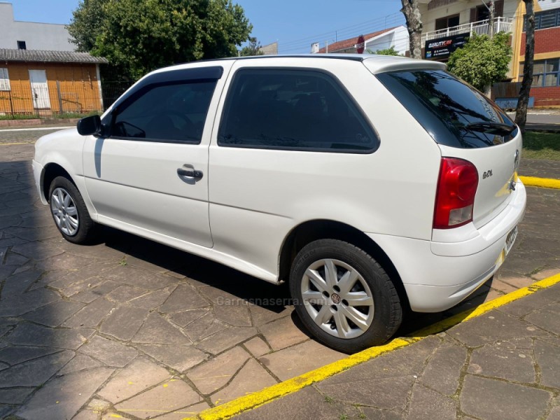 GOL 1.0 MI CITY 8V FLEX 2P MANUAL - 2011 - SAPIRANGA