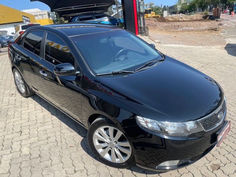 CERATO 1.6 SX3 16V GASOLINA 4P MANUAL - 2012 - CAXIAS DO SUL