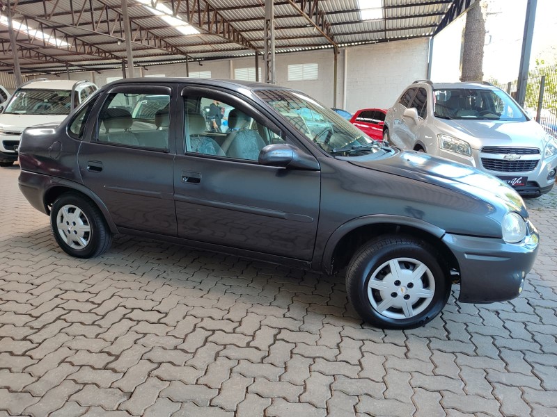 CORSA 1.0 MPFI MILENIUM SEDAN 8V GASOLINA 4P MANUAL - 2002 - CAXIAS DO SUL