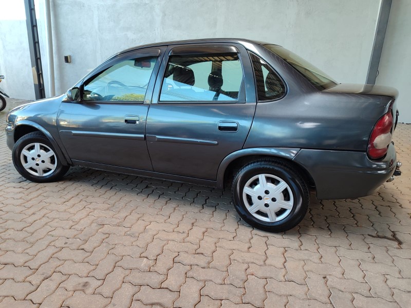 CORSA 1.0 MPFI MILENIUM SEDAN 8V GASOLINA 4P MANUAL - 2002 - CAXIAS DO SUL