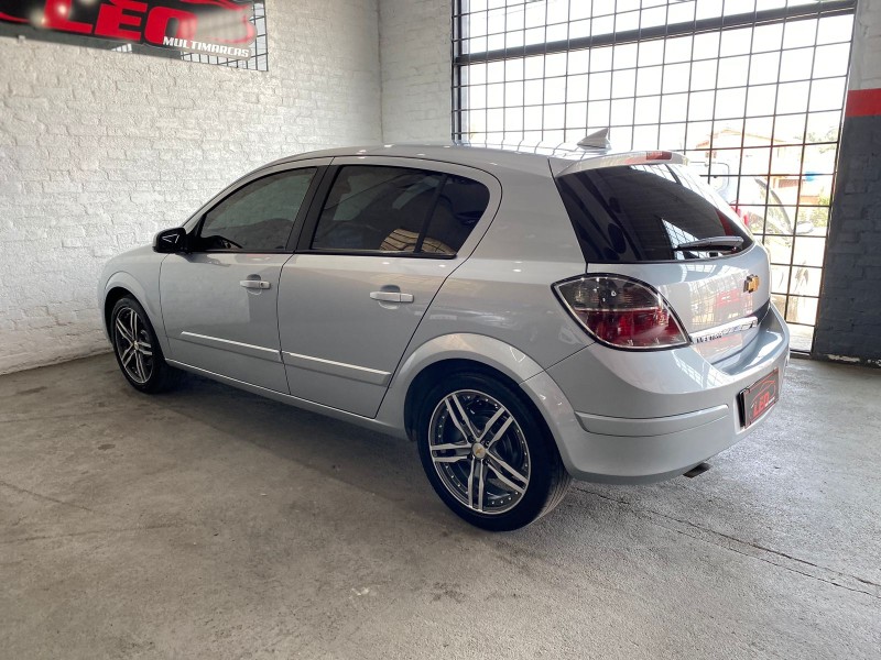 VECTRA 2.0 MPFI GT HATCH 8V FLEX 4P MANUAL - 2009 - CAXIAS DO SUL