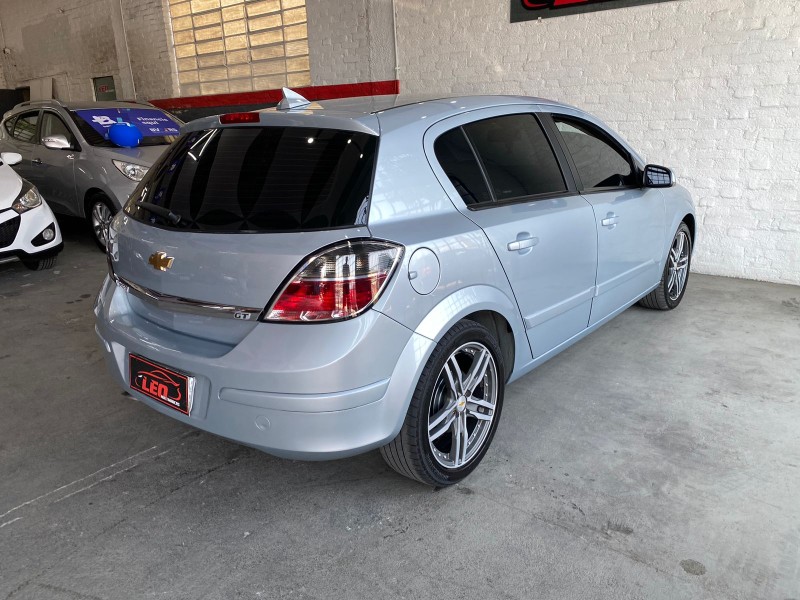 VECTRA 2.0 MPFI GT HATCH 8V FLEX 4P MANUAL - 2009 - CAXIAS DO SUL