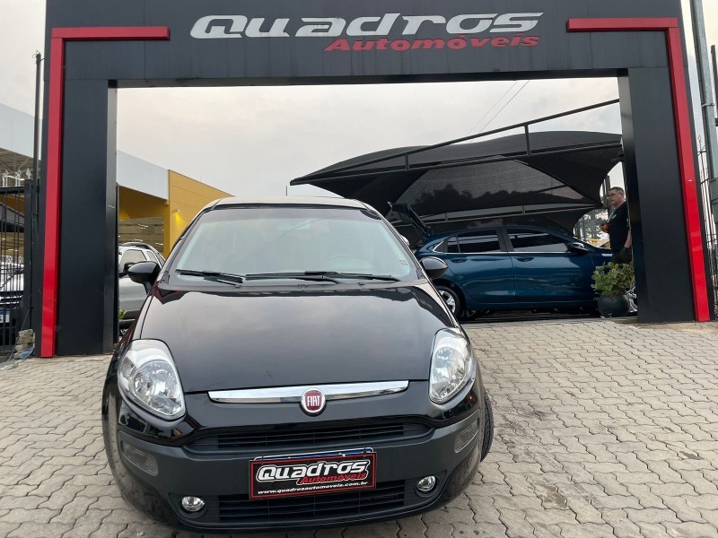 PUNTO 1.4 ATTRACTIVE ITALIA 8V FLEX 4P MANUAL - 2013 - CAXIAS DO SUL