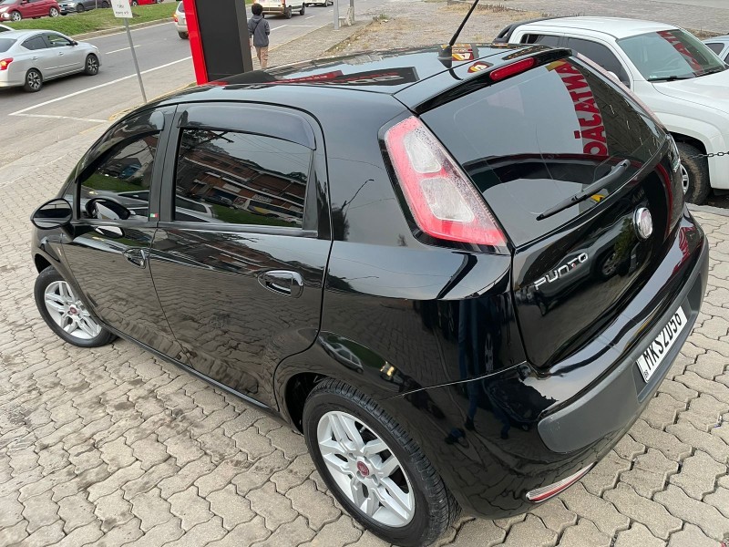 PUNTO 1.4 ATTRACTIVE ITALIA 8V FLEX 4P MANUAL - 2013 - CAXIAS DO SUL