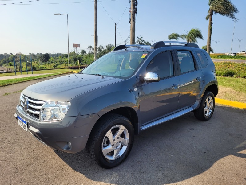 DUSTER 1.6 DYNAMIQUE 4X2 16V FLEX 4P MANUAL - 2014 - CARLOS BARBOSA