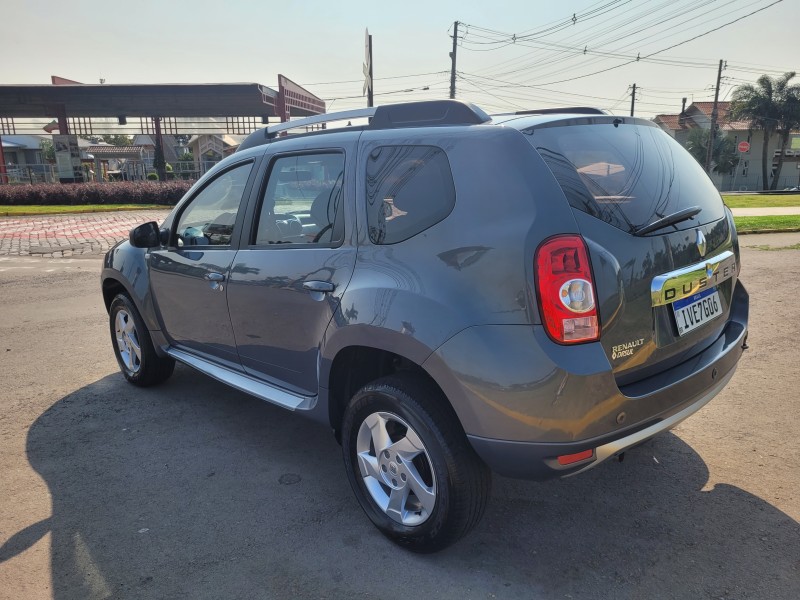 DUSTER 1.6 DYNAMIQUE 4X2 16V FLEX 4P MANUAL - 2014 - CARLOS BARBOSA