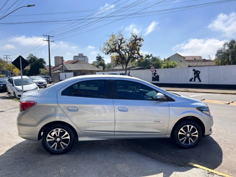 PRISMA 1.4 MPFI LT 8V FLEX 4P MANUAL - 2016 - VENâNCIO AIRES