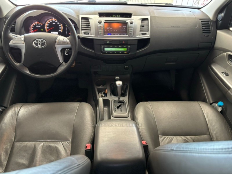 HILUX 2.7 SRV 4X4 CD 16V FLEX 4P AUTOMÁTICO - 2015 - CAXIAS DO SUL