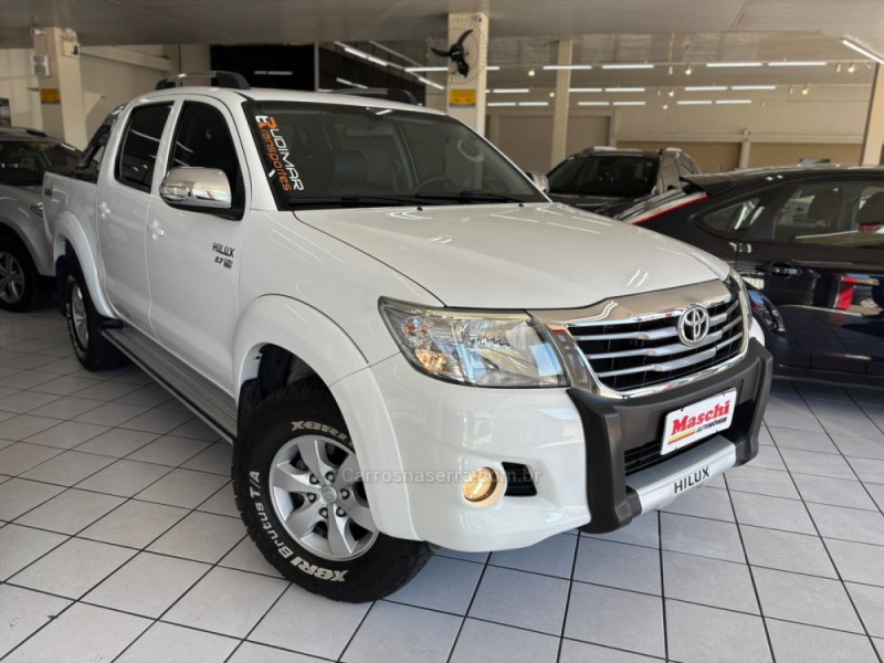 HILUX 2.7 SRV 4X4 CD 16V FLEX 4P AUTOMÁTICO - 2015 - CAXIAS DO SUL