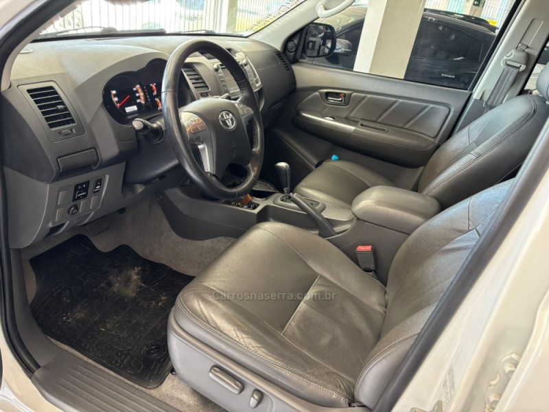 HILUX 2.7 SRV 4X4 CD 16V FLEX 4P AUTOMÁTICO - 2015 - CAXIAS DO SUL