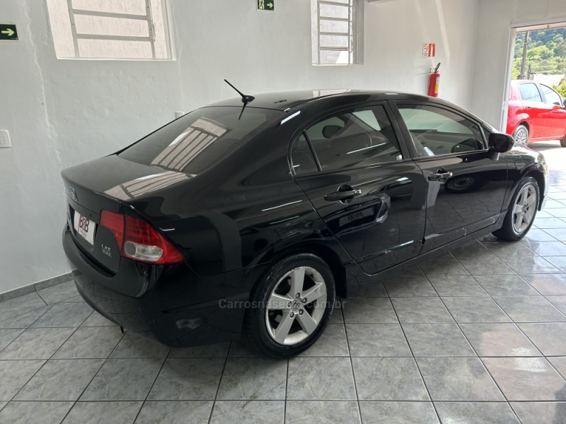 CIVIC 1.8 LXS 16V FLEX 4P MANUAL - 2010 - NOVA PRATA