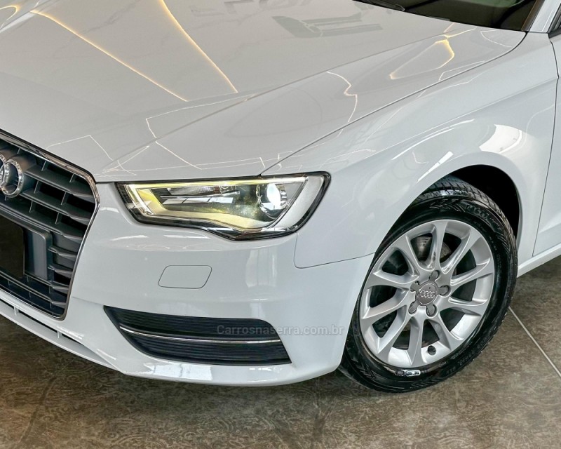 A3 1.4 TFSI SPORTBACK ATTRACTION 16V GASOLINA 4P S-TRONIC - 2014 - GARIBALDI