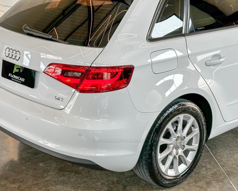 A3 1.4 TFSI SPORTBACK ATTRACTION 16V GASOLINA 4P S-TRONIC - 2014 - GARIBALDI