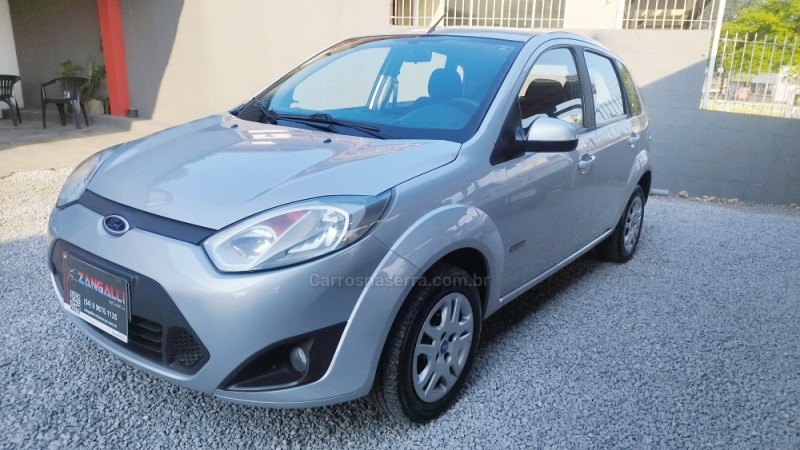 FIESTA 1.6 MPI CLASS HATCH 8V FLEX 4P MANUAL - 2011 - FARROUPILHA