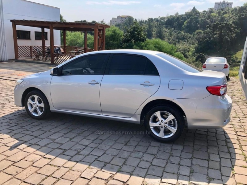 COROLLA 2.0 XEI 16V FLEX 4P AUTOMÁTICO - 2014 - SERAFINA CORRêA