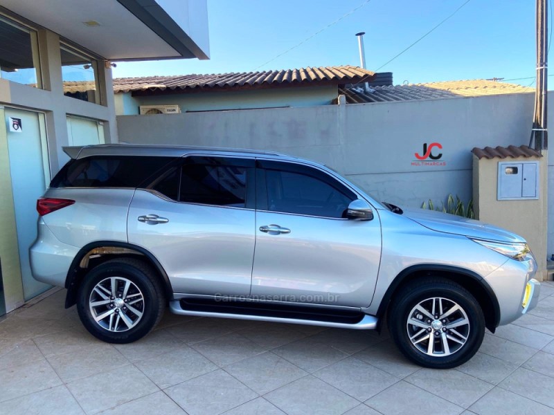 HILUX SW4 2.8 SRX 4X4 7 LUGARES 16V TURBO INTERCOOLER DIESEL 4P AUTOMÁTICO - 2019 - CAMPINAS DO SUL