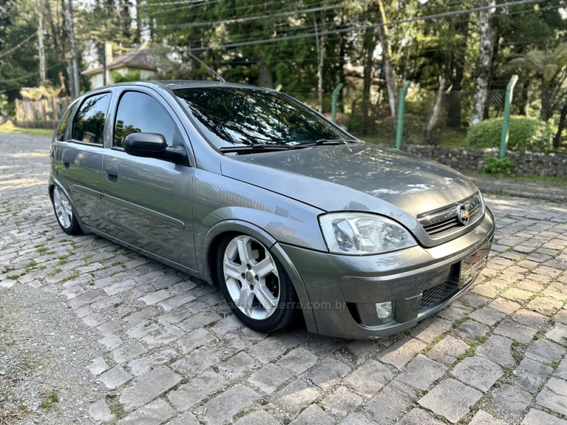 corsa 1.4 mpfi maxx 8v flex 4p manual 2012 canela