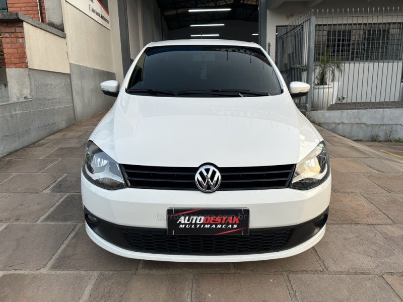 FOX 1.0 ITREND 8V FLEX 4P MANUAL - 2014 - CAXIAS DO SUL