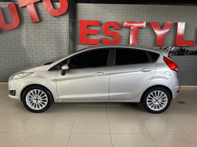 FIESTA 1.6 TITANIUM HATCH 16V FLEX 4P AUTOMÁTICO - 2014 - ESTâNCIA VELHA