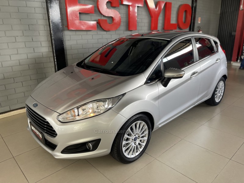 FIESTA 1.6 TITANIUM HATCH 16V FLEX 4P AUTOMÁTICO - 2014 - ESTâNCIA VELHA