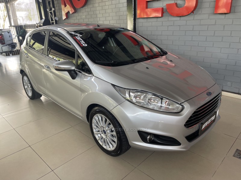 FIESTA 1.6 TITANIUM HATCH 16V FLEX 4P AUTOMÁTICO - 2014 - ESTâNCIA VELHA