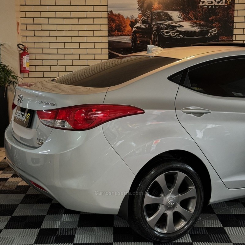 ELANTRA 1.8 GLS 16V GASOLINA 4P AUTOMÁTICO - 2012 - NOVO HAMBURGO