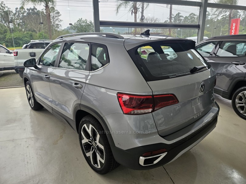 TAOS 1.4 16V HIGHLINE TSI FLEX 4P AUTOMÁTICO - 2024 - BOM PRINCíPIO