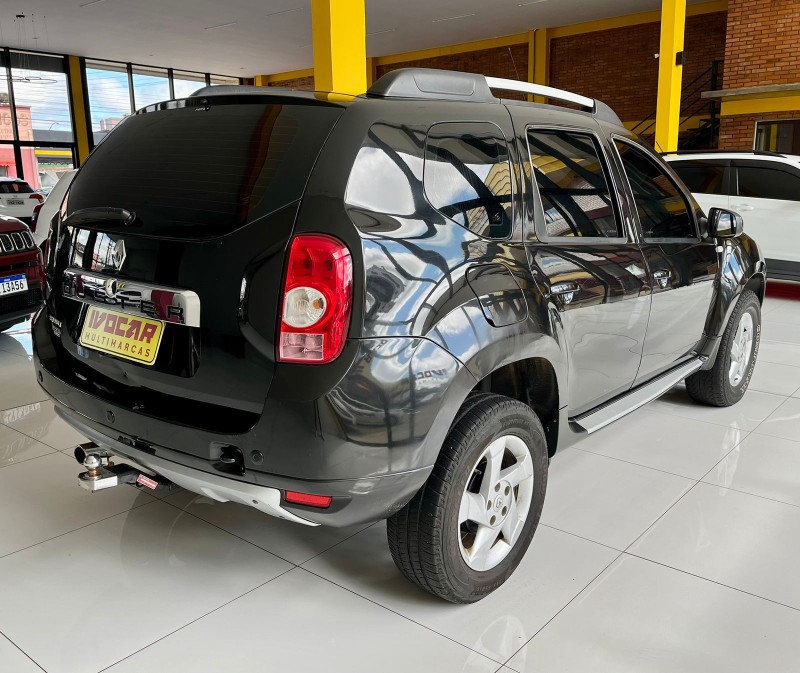 DUSTER 1.6 DYNAMIQUE 4X2 16V FLEX 4P MANUAL - 2013 - VACARIA