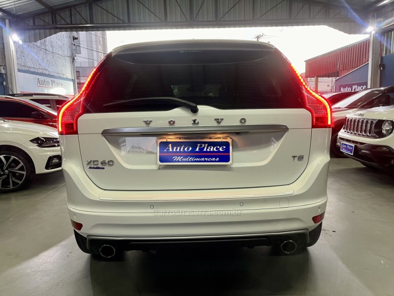 XC60 2.0 T5 R DESIGN TURBO GASOLINA 4P AUTOMÁTICO - 2015 - CAXIAS DO SUL