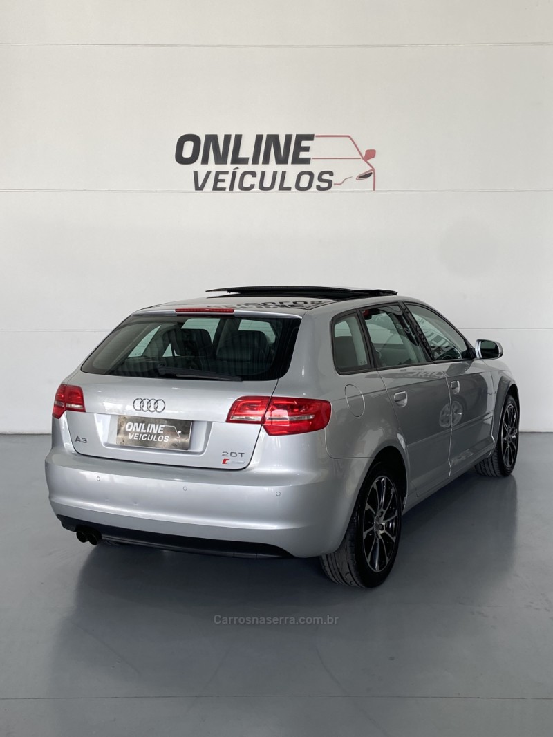 A3 2.0 TFSI SPORTBACK 16V GASOLINA 4P S-TRONIC - 2011 - FARROUPILHA