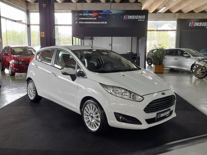 FIESTA 1.6 TITANIUM HATCH 16V FLEX 4P AUTOMÁTICO - 2015 - CAXIAS DO SUL