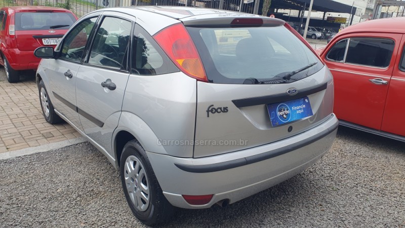 FOCUS 1.6 GLX 8V FLEX 4P MANUAL - 2007 - CAXIAS DO SUL