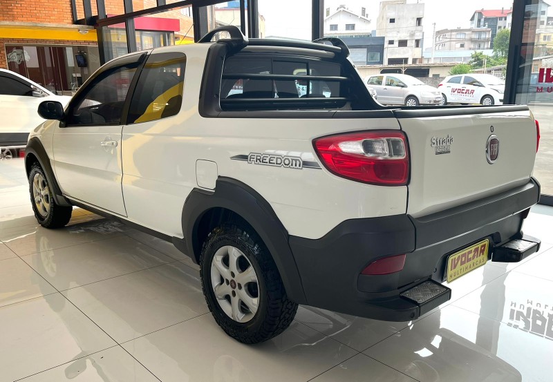 STRADA 1.4 FREEDOM CD 8V FLEX 3P MANUAL - 2018 - VACARIA