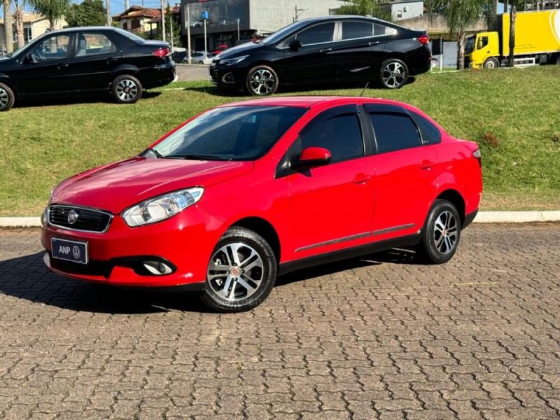 SIENA 1.0 MPI ATTRACTIVE 8V FLEX 4P MANUAL - 2018 - NOVA PETRóPOLIS