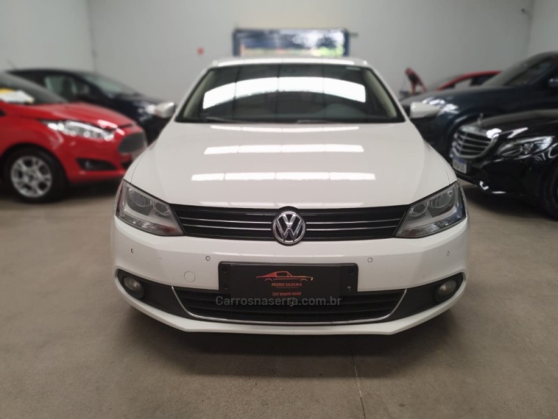 JETTA 2.0 TSI HIGHLINE 211CV GASOLINA 4P TIPTRONIC - 2014 - PORTO ALEGRE